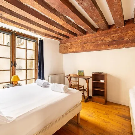 Apartment Le Marais L 3br - In With Terrace *