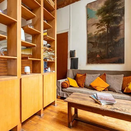 Le Marais L 3br - In With Terrace * Paris